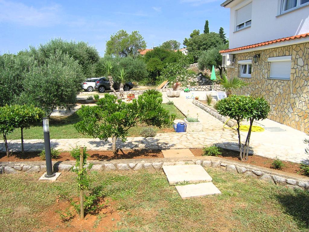 Apartment Martina Krk Town Esterno foto