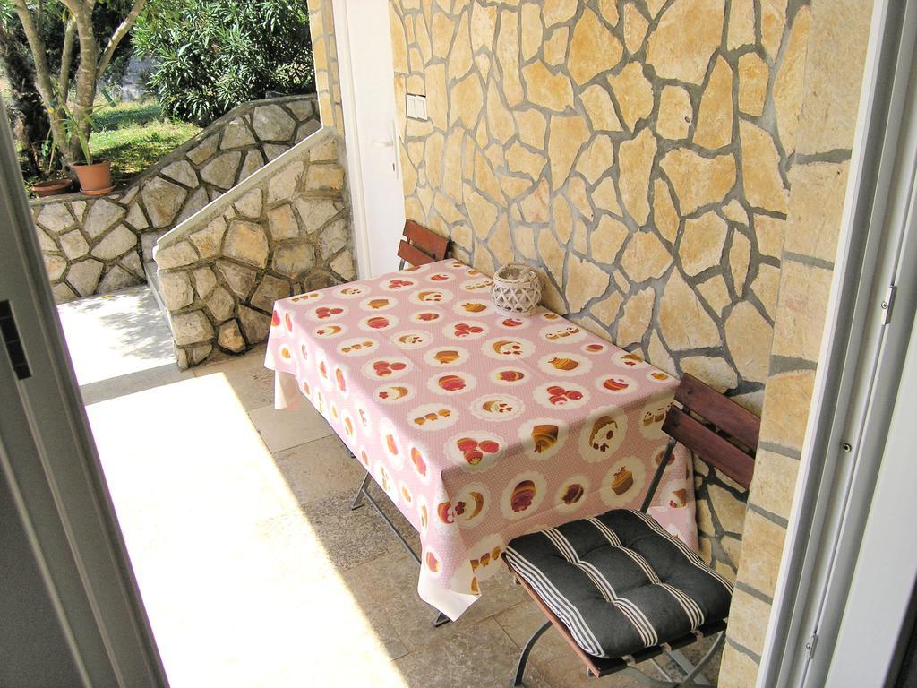 Apartment Martina Krk Town Esterno foto