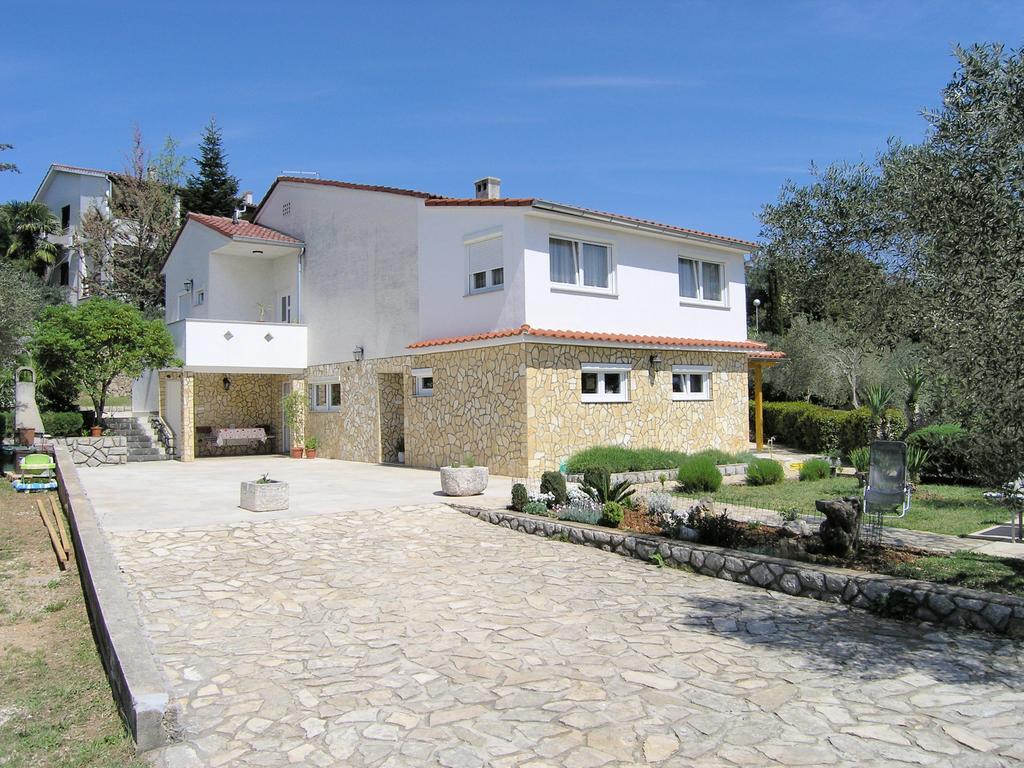 Apartment Martina Krk Town Esterno foto